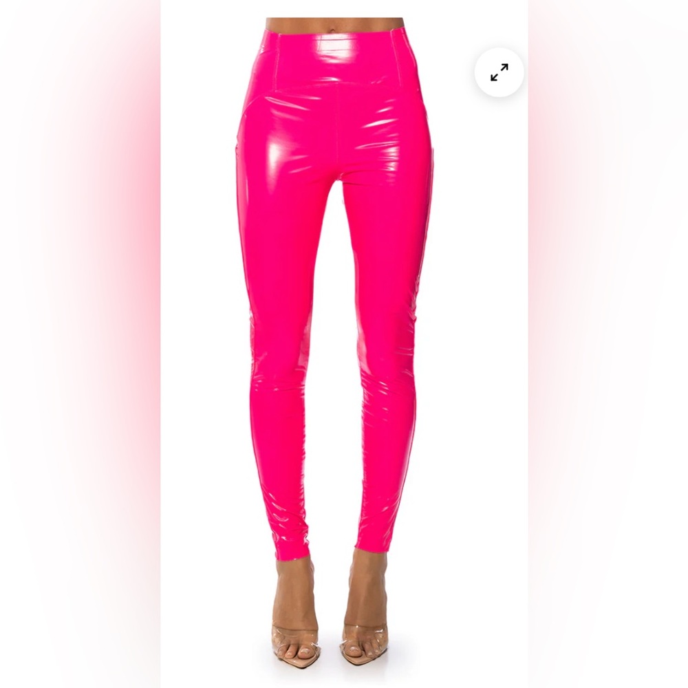 AKIRA Rio Neon🩷Pink High Rise Leggings glossy faux leather high waist Size L